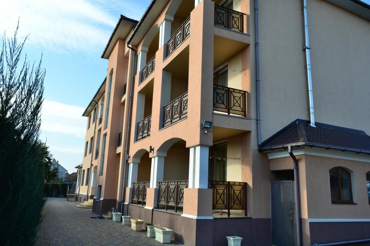 Hotel Aquarius Tschornomorske Exterior foto